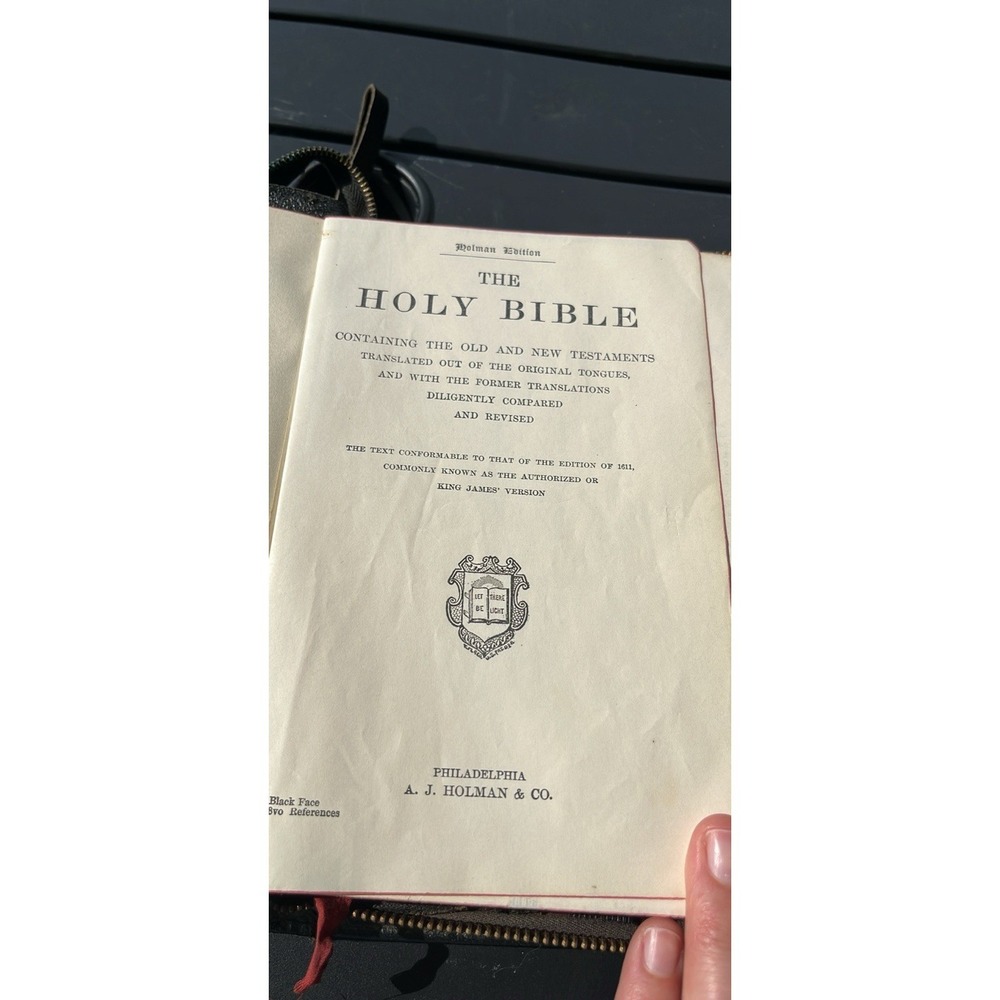 King James Version Holy Bible By Holman Leather Cover In Good Conditions